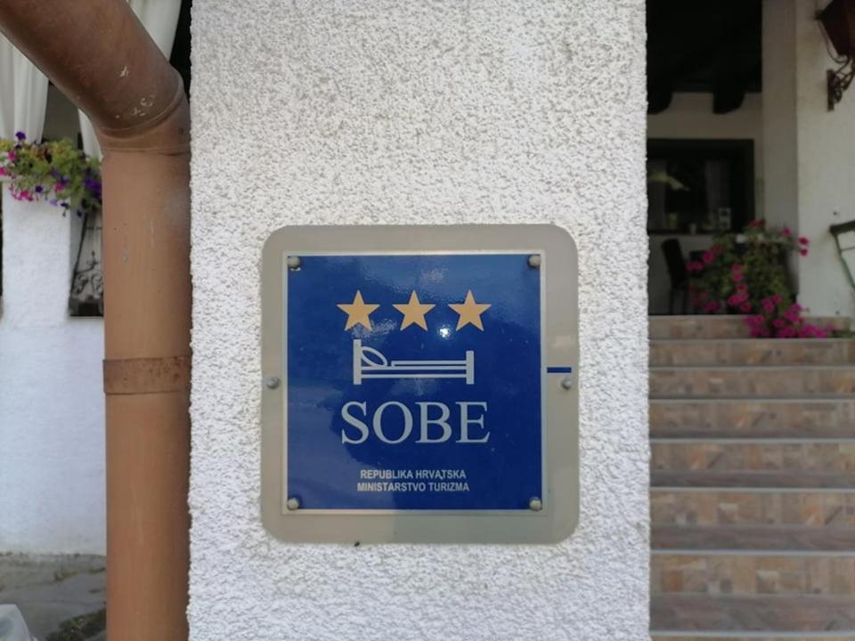 Bed and Breakfast Sulentic Sobe I Restoran Virovitica Exteriér fotografie