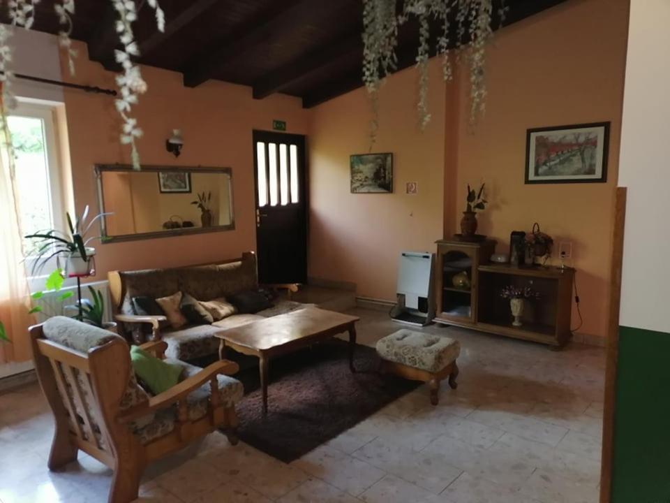 Bed and Breakfast Sulentic Sobe I Restoran Virovitica Exteriér fotografie