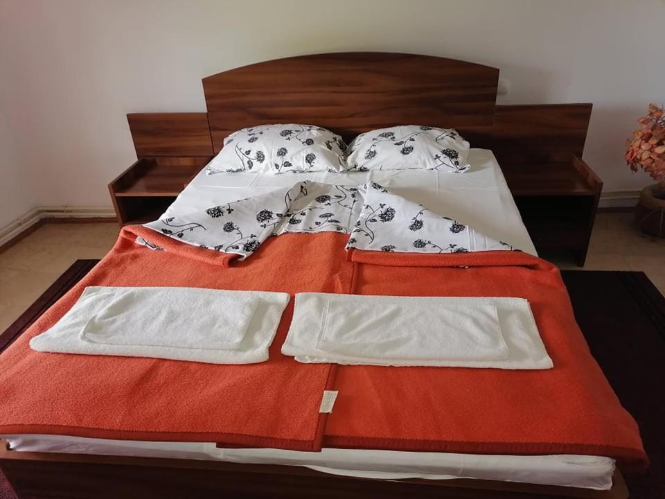 Bed and Breakfast Sulentic Sobe I Restoran Virovitica Exteriér fotografie