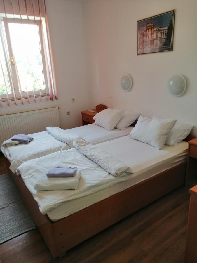 Bed and Breakfast Sulentic Sobe I Restoran Virovitica Exteriér fotografie